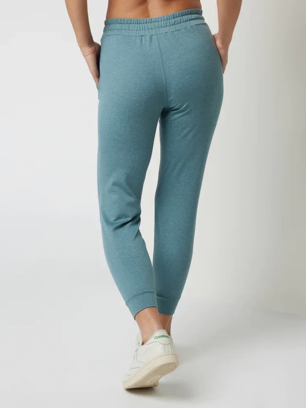 Vuori Performance Jogger - Picture 3 of 3